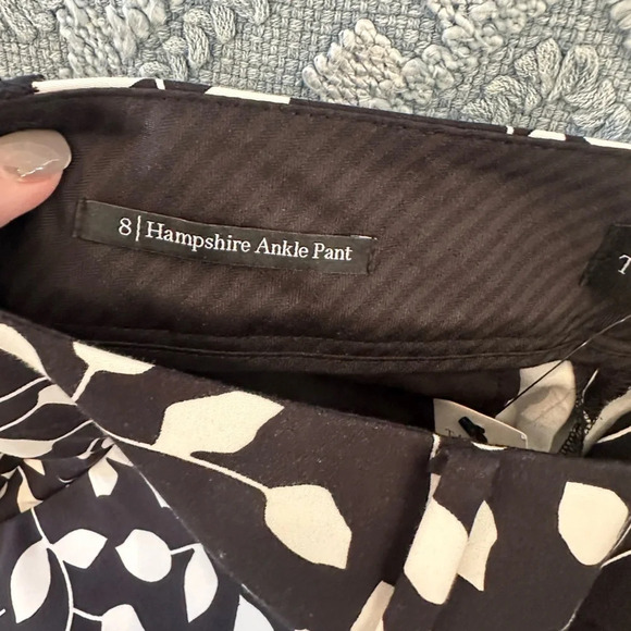 New! TALBOTS Hampshire Ankle Pants‎ Size 8 - Picture 4 of 11
